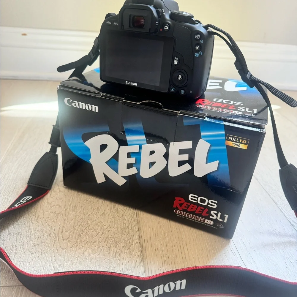 Canon EOS Rebel SL1